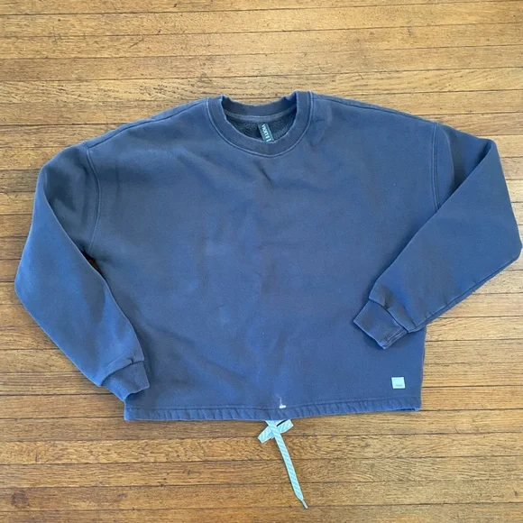 Vuori Grey Crewneck - Picture 1 of 5